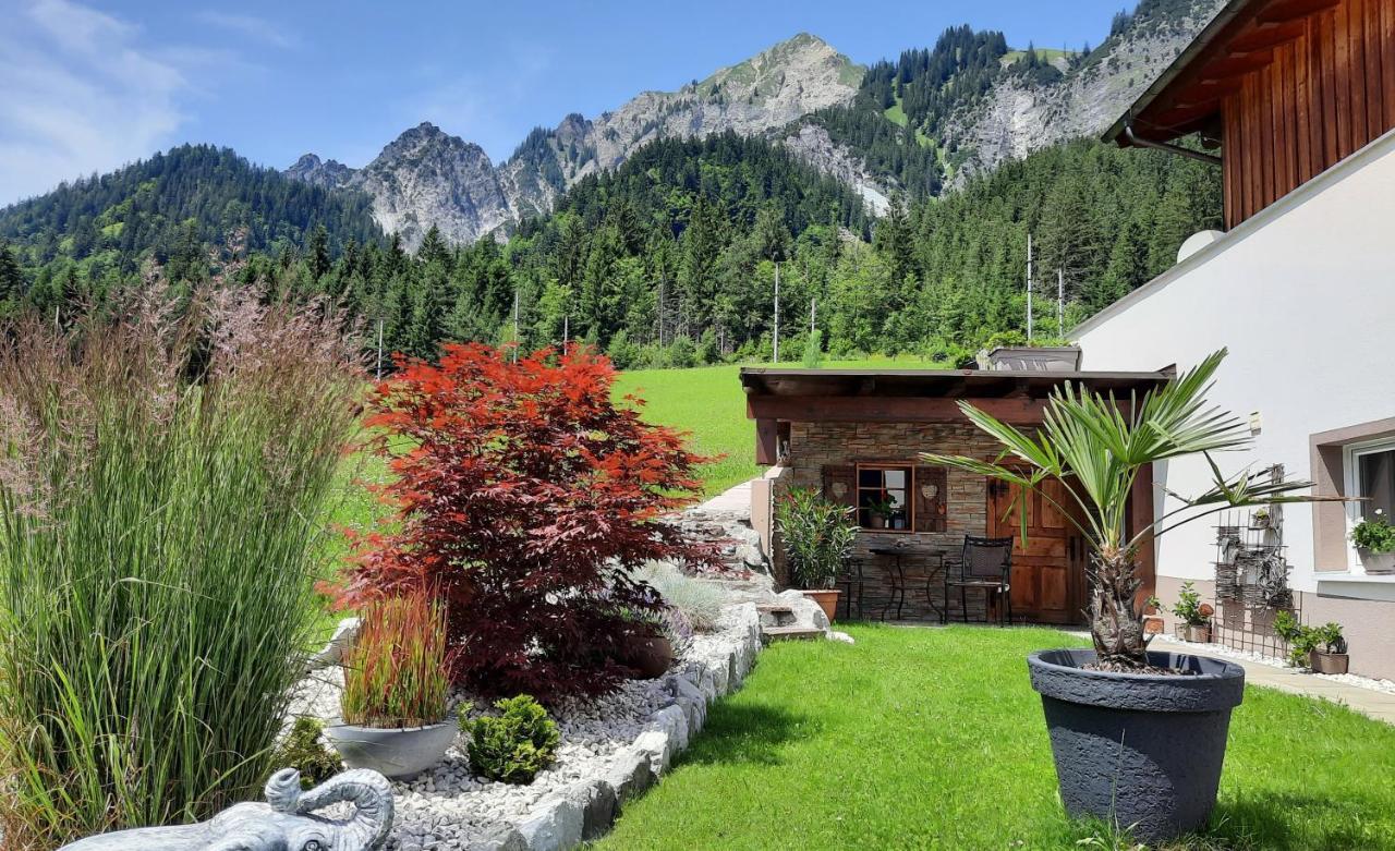 Haus Adrian Daire Wald am Arlberg Dış mekan fotoğraf